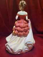 Royal Doulton HN5465 titled "Autumn Ball" Figurine (4 of 9) Royal Doulton HN5465 titled "Autumn Ball" Figurine (4 of 9)