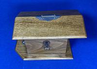 Victorian French Chestnut Dog Kennel Money Box (9 of 10) Victorian French Chestnut Dog Kennel Money Box (9 of 10)