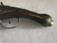 Flintlock pistol 1760’s Continental (14 of 32) Flintlock pistol 1760’s Continental (14 of 32)