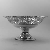 Very Fine Solid Silver Pedestal Pierced Bowl / Basket - Chester c.1937 (4 of 7) Very Fine Solid Silver Pedestal Pierced Bowl / Basket - Chester c.1937 (4 of 7)