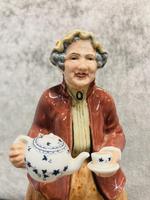 Tea Time Figurine (8 of 9) Tea Time Figurine (8 of 9)