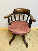 Captains Chair (9 of 9) Captains Chair (9 of 9)