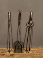 Quality set of brass and steel fire tools/andirons (7 of 7) Quality set of brass and steel fire tools/andirons (7 of 7)