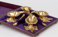 Boxed Set Four British Gilded Metal Floral Salts & Spoons Dated 1870 (10 of 20) Boxed Set Four British Gilded Metal Floral Salts & Spoons Dated 1870 (10 of 20)