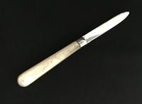 Silver Bladed & Mother of Pearl Fruit Knife (3 of 5) Silver Bladed & Mother of Pearl Fruit Knife (3 of 5)