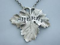Large William IV Cast Silver Vine Leaf Wine Label 'Sherry' (9 of 10) Large William IV Cast Silver Vine Leaf Wine Label 'Sherry' (9 of 10)