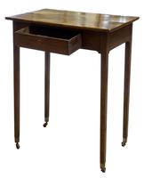 Small George III Mahogany Centre Table (7 of 8) Small George III Mahogany Centre Table (7 of 8)