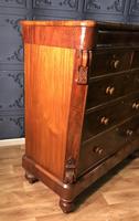 Victorian Mahogany Chest of Drawers (6 of 12) Victorian Mahogany Chest of Drawers (6 of 12)