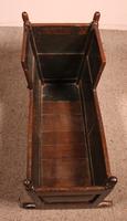 18th Century English Cradle in Oak (2 of 14) 18th Century English Cradle in Oak (2 of 14)