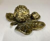 Victorian Brass Leaf & Nut Novelty Inkwell c.1900 (5 of 7) Victorian Brass Leaf & Nut Novelty Inkwell c.1900 (5 of 7)