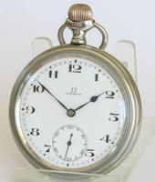 Pocket Watch: Antique Omega Pocket Watch 1916