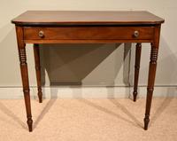 George III Single Drawer Mahogany Side Table (2 of 6) George III Single Drawer Mahogany Side Table (2 of 6)
