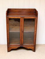 Small Proportioned Oak Glazed Bookcase (6 of 10) Small Proportioned Oak Glazed Bookcase (6 of 10)