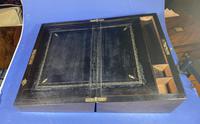 Victorian Brass Inlaid Walnut Writing Slope (10 of 21) Victorian Brass Inlaid Walnut Writing Slope (10 of 21)