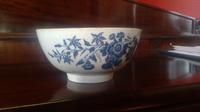 Worcester Dr Wall Period Porcelain Bowl (6 of 8) Worcester Dr Wall Period Porcelain Bowl (6 of 8)