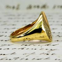 The Vintage 1987 Sunrise Diamond Signet Ring (2 of 7) The Vintage 1987 Sunrise Diamond Signet Ring (2 of 7)