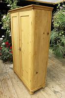 Fabulous Old Pine 2 Door Cupboard / Cabinet with Internal Drawers & Shelves (4 of 11) Fabulous Old Pine 2 Door Cupboard / Cabinet with Internal Drawers & Shelves (4 of 11)