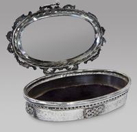 A Highly Decorative White Metal Compact (4 of 4) A Highly Decorative White Metal Compact (4 of 4)