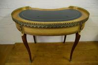Quality satinwood & mahogany kidney shaped writing desk by h&l Epstein (4 of 8) Quality satinwood & mahogany kidney shaped writing desk by h&l Epstein (4 of 8)