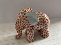 Herend Porcelain Elephent Figurine in Rust Fishnet Design with 24ct Gold Detail (5 of 7) Herend Porcelain Elephent Figurine in Rust Fishnet Design with 24ct Gold Detail (5 of 7)