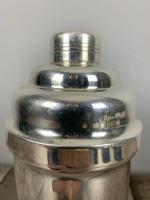 French Art Deco Stepped Silver Plated Cocktail Shaker (4 of 7) French Art Deco Stepped Silver Plated Cocktail Shaker (4 of 7)