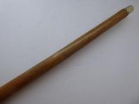 Walking Stick Cane 1918 Hallmarked Solid Silver Pommel Malacca Wood Shaft (10 of 11) Walking Stick Cane 1918 Hallmarked Solid Silver Pommel Malacca Wood Shaft (10 of 11)