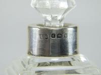 Antique Cut Glass & Silver Perfume Bottle (5 of 5) Antique Cut Glass & Silver Perfume Bottle (5 of 5)