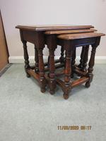 Good Quality Oak Nest of Tables (4 of 4) Good Quality Oak Nest of Tables (4 of 4)