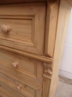 Massive Victorian Antique Pine 4 Drawer Chest of Drawers to wax / paint (5 of 12) Massive Victorian Antique Pine 4 Drawer Chest of Drawers to wax / paint (5 of 12)