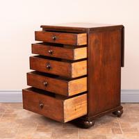 19th Century Small Mahogany Chest of Drawers with Extending Top (15 of 24) 19th Century Small Mahogany Chest of Drawers with Extending Top (15 of 24)