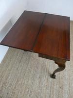 Neat English 18thc Turn Over Top Table (6 of 12) Neat English 18thc Turn Over Top Table (6 of 12)