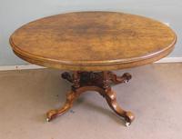 Antique Victorian Burr Walnut Oval Loo Dining Table. (2 of 11) Antique Victorian Burr Walnut Oval Loo Dining Table. (2 of 11)