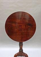 Georgian Figured Mahogany Tilt Top Tripod Table (2 of 7) Georgian Figured Mahogany Tilt Top Tripod Table (2 of 7)