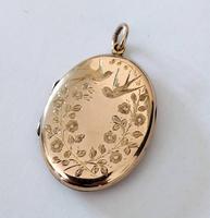 Superb Victorian Oval 9ct Back and Front Locket (2 of 7) Superb Victorian Oval 9ct Back and Front Locket (2 of 7)