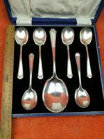 Vintage USA Oneida Sheffield Plate Melon Spoon Set in Case C1950 (9 of 12) Vintage USA Oneida Sheffield Plate Melon Spoon Set in Case C1950 (9 of 12)