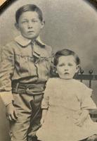 Enchanting Original Show-framed 19th Century Double Portrait Photograph of 2 Siblings (4 of 11) Enchanting Original Show-framed 19th Century Double Portrait Photograph of 2 Siblings (4 of 11)
