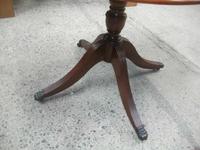 Small Lamp Table on Splayed Legs (3 of 3) Small Lamp Table on Splayed Legs (3 of 3)