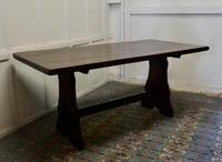 Large Country Oak Refectory Table (2 of 5) Large Country Oak Refectory Table (2 of 5)