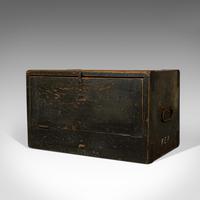 Antique Cobbler's Chest, Pine, Tool Trunk, Coffee Table, Victorian c 1900 (3 of 12) Antique Cobbler's Chest, Pine, Tool Trunk, Coffee Table, Victorian c 1900 (3 of 12)