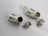 Pair of George V Novelty Silver Wren Peppers, by R H H, Sheffield, 1926 (11 of 12) Pair of George V Novelty Silver Wren Peppers, by R H H, Sheffield, 1926 (11 of 12)