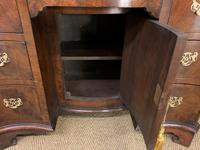 Burr Walnut Serpentine Fronted Knee Hole Desk (5 of 15) Burr Walnut Serpentine Fronted Knee Hole Desk (5 of 15)