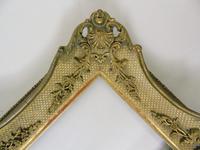 Good Pair of 19th Century Giltwood Fames (2 of 6) Good Pair of 19th Century Giltwood Fames (2 of 6)