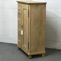 Old Pine Bread Cupboard with Four Drawers (4 of 5) Old Pine Bread Cupboard with Four Drawers (4 of 5)
