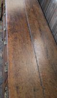 Rare Georgian four drawer dresser base. (2 of 13) Rare Georgian four drawer dresser base. (2 of 13)