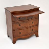 Small Antique Mahogany Chest of Drawers (3 of 12) Small Antique Mahogany Chest of Drawers (3 of 12)