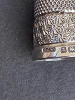 Small Birmingham Hallmarked Silver Thimble (4 of 4)