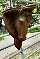 2 Heavy Cast Iron Horse’s Head Wall Brackets (2 of 5) 2 Heavy Cast Iron Horse’s Head Wall Brackets (2 of 5)