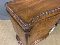 Serpentine Fronted Burr Walnut Cupboard (9 of 11) Serpentine Fronted Burr Walnut Cupboard (9 of 11)