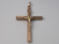 9ct Rose Gold Crucifix Pendant (2 of 8) 9ct Rose Gold Crucifix Pendant (2 of 8)