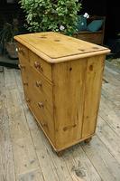 Lovely Old Victorian Pine Chest of Drawers - We Deliver! (4 of 7) Lovely Old Victorian Pine Chest of Drawers - We Deliver! (4 of 7)